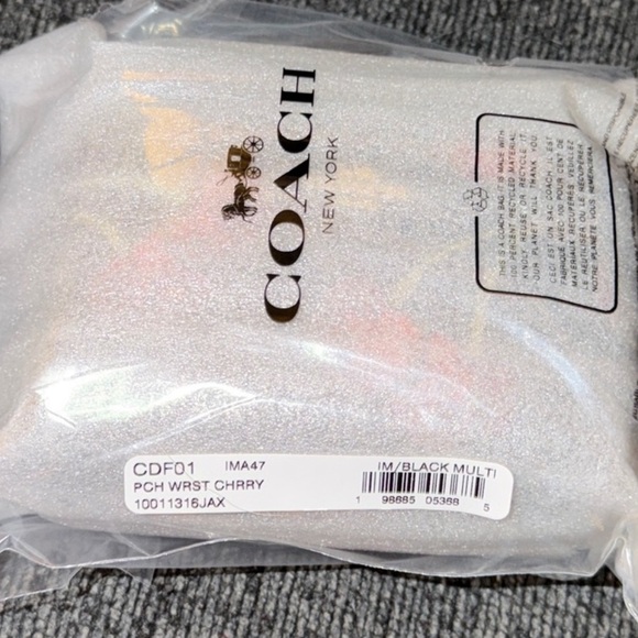 Coach Pouch Wristlet With Cherry Print NWT - Picture 7 of 8